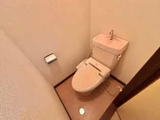 MISTRAL岡田【2階】の内装