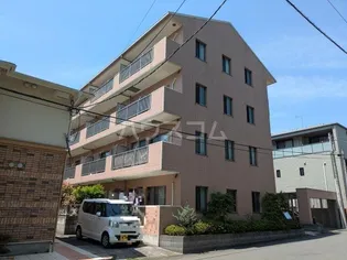 パストラーレ【2階】の外観