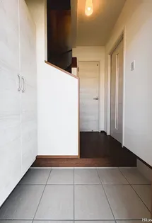 Yui Heim(ユイ ハイム)の玄関