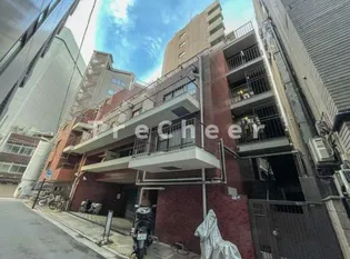 東京都千代田区神田小川町3【マンション】の外観