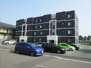 トロワ ベル フィーユの画像