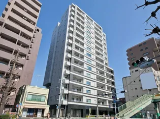 ザ・パークハウス新宿御苑西【13階】の外観