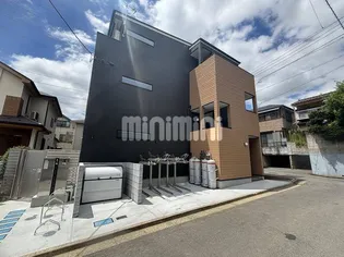 エフプレスト岸町【1階】の外観