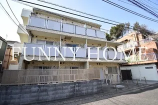 東京都杉並区下高井戸1【マンション】の外観