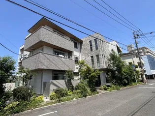 シャーメゾン・ドゥリシェス【2階】の外観