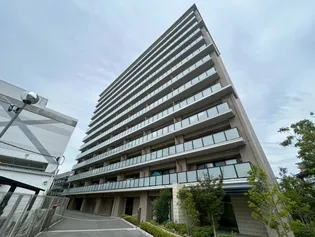 ヴェリテ大阪福島【4階】の外観