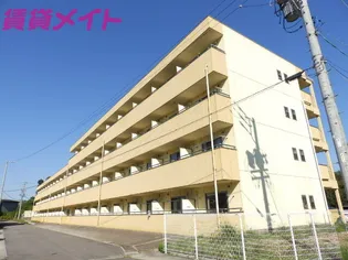 亀山マンションB棟【2階】の外観