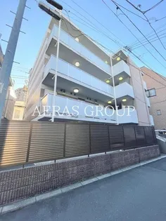 レオパレス本駒込【3階】の外観