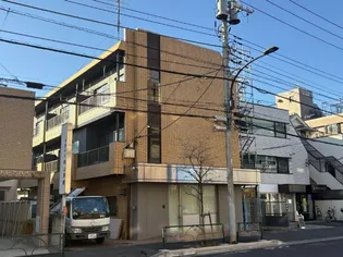 秋山マンションの画像