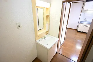 プチファミーユ【2階】の内装