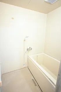 プチファミーユ【2階】の風呂