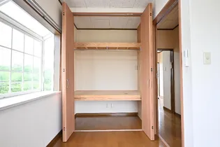 プチファミーユ【2階】の内装