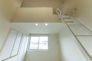 ラフィナ・M【2階】の内装