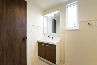 ラフィナ・M【2階】の内装