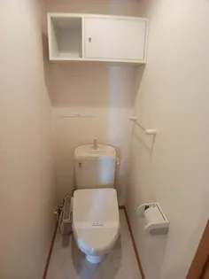 フェリーチェルーナ【2階】の玄関