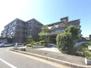 グランドパレス学園前【2階】の外観