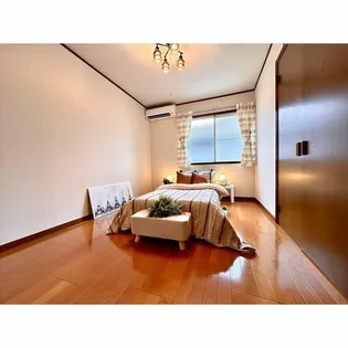 東京都世田谷区砧4【一戸建】の外観