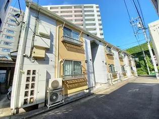 リバーサイド三樹5号館【1階】の外観