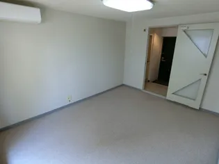 本陣パレス彦三【4階】の居間