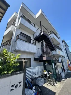 メゾン多摩川【3階】の外観