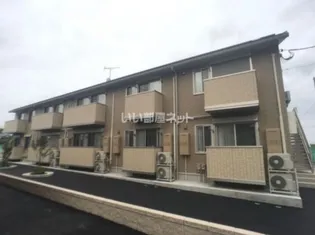 栃木県小山市城西1【アパート】の外観