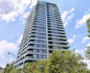 東京都港区西麻布4【マンション】の外観