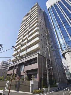 東京都港区六本木3【マンション】の外観