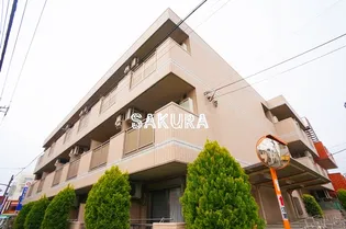 ル・ペール【2階】の外観