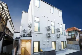 東京都新宿区北新宿3【アパート】の外観