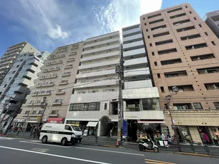 イトーピア根津【4階】の外観