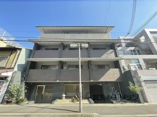 グランコスモ御所【1階】の外観