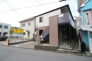 カーサ鵠沼桜が岡 (2F)【2階】の外観