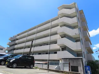 トーカンマンション泉町【5階】の外観