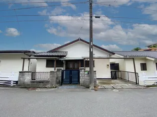 神奈川県横浜市金沢区六浦2【一戸建】の外観