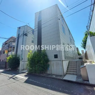 東京都世田谷区上野毛4【アパート】の外観