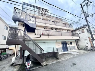 西口マンションの画像