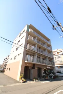 プルメリアパーク【3階】の外観