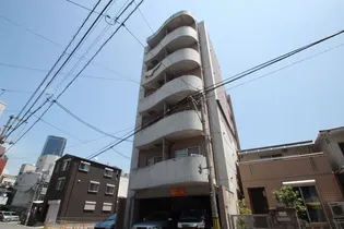 グランドポレストーネ金屋【1階】の外観