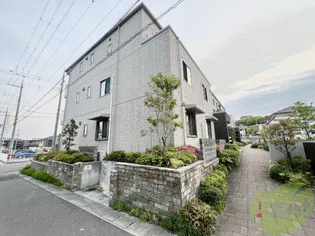 シャーメゾン茜の画像