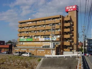 花の木ビルの画像