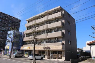 レ・リシェス【2階】の外観