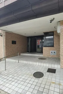 メゾン・ド・グロリエ【1階】の玄関