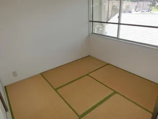 ハウスフレグランスI【2階】の内装