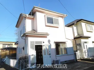 千葉県成田市並木町【一戸建】の外観