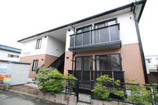 コージィーコート【1階】の外観