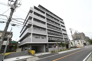 ジェノヴィア谷塚【1階】の外観