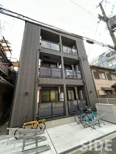 バッジスワ【1階】の外観