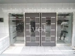 東京都千代田区岩本町2【マンション】の外観