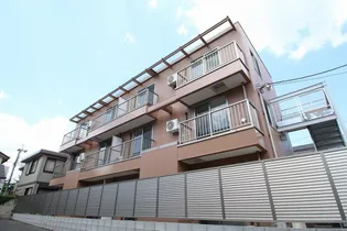 LAーBELLEVIEーIの画像