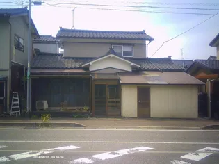 新潟県村上市久保多町【一戸建】の外観